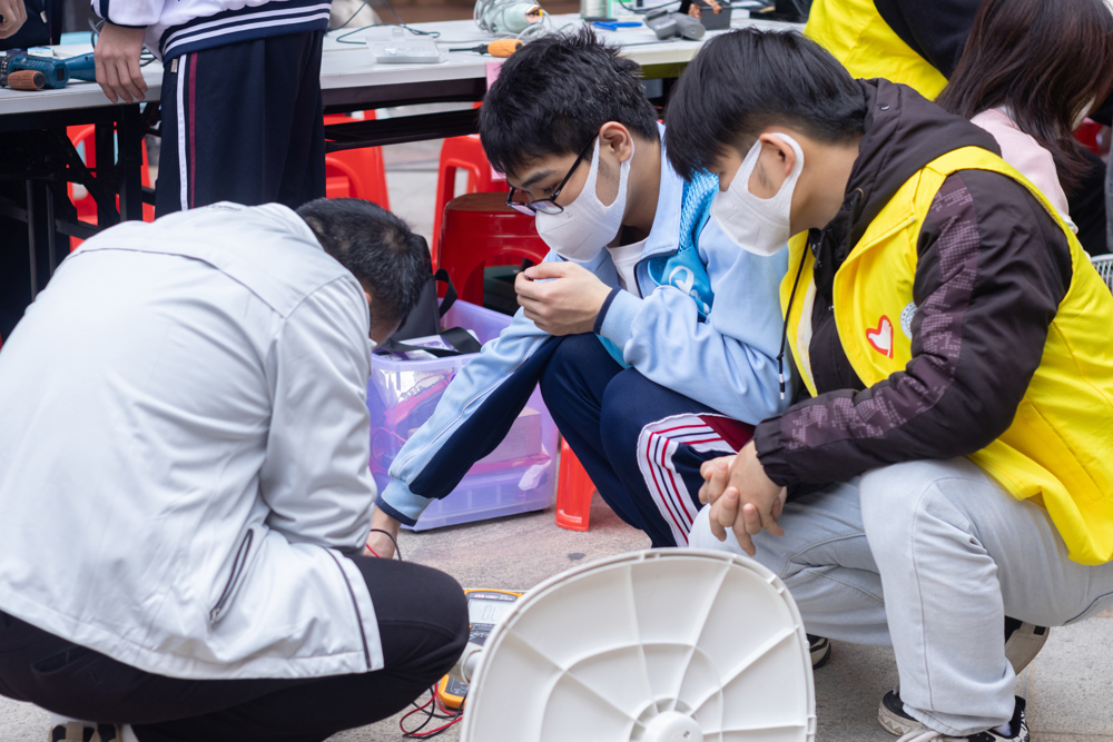 f6ac81563549f93d98914cd32b9d2d2