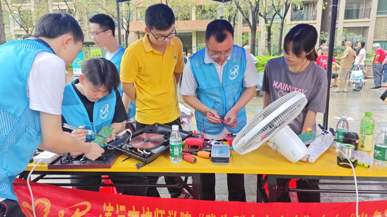 4227c1713b7733fec2e9ec7c93c310e